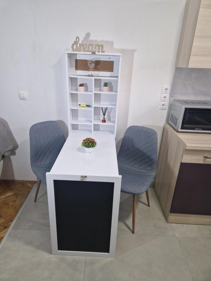 B-Tim Apartment Велика-Горица Экстерьер фото