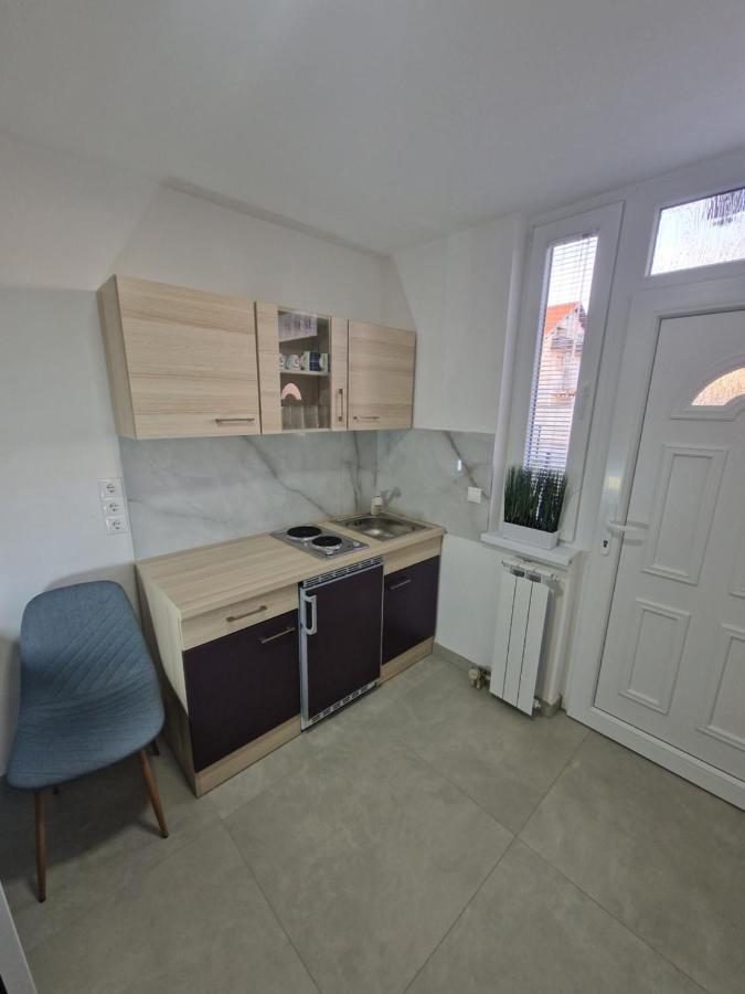 B-Tim Apartment Велика-Горица Экстерьер фото